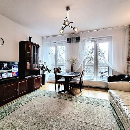 Saska Kepa Apartment Varsó Kültér fotó
