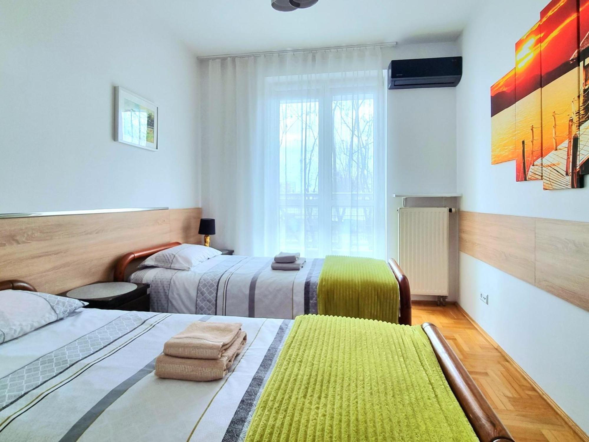 Saska Kepa Apartment Varsó Kültér fotó